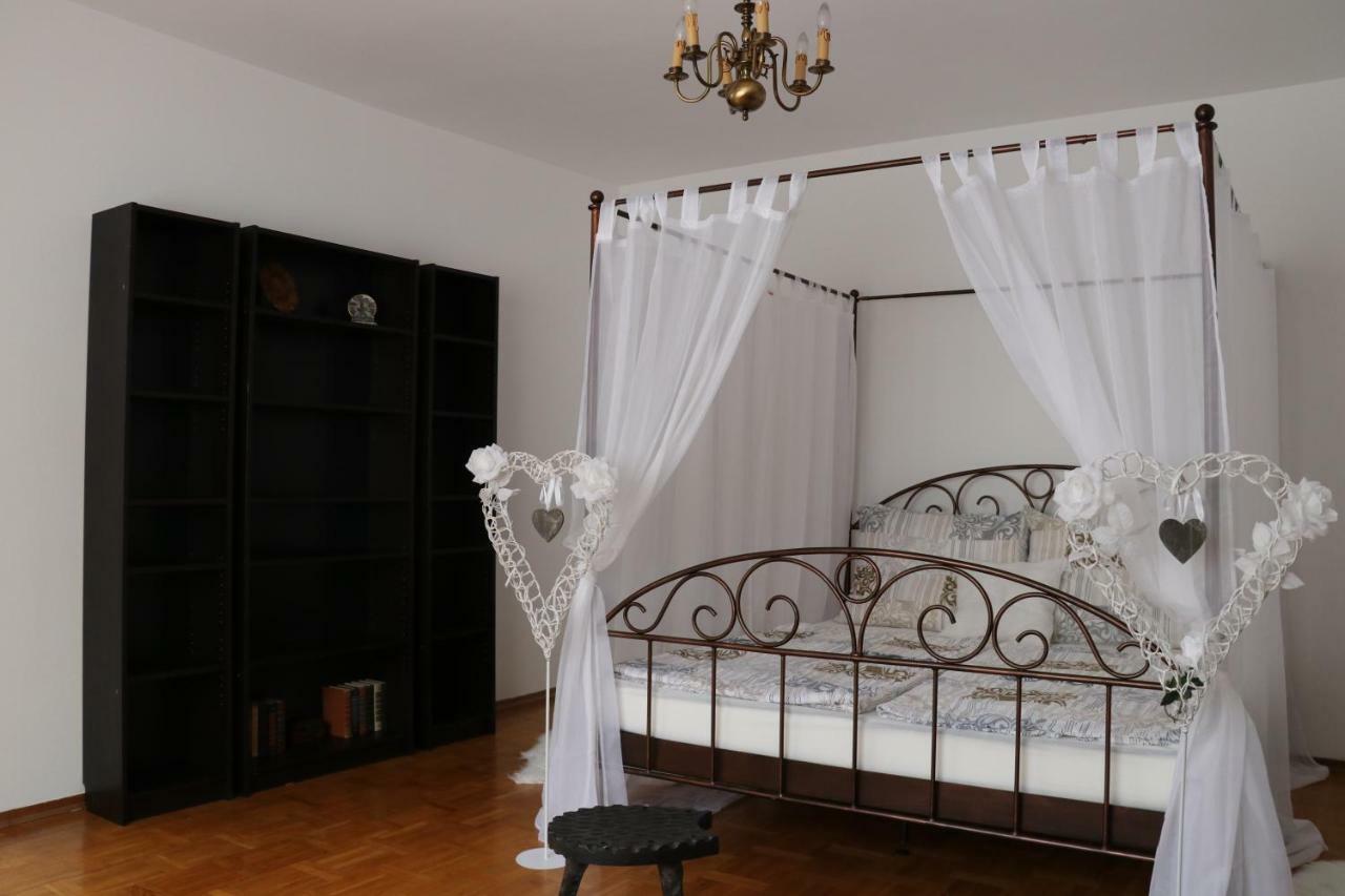 The Lakehouse Villa Neusiedl Am See Wienerstrasse 8 Zewnętrze zdjęcie