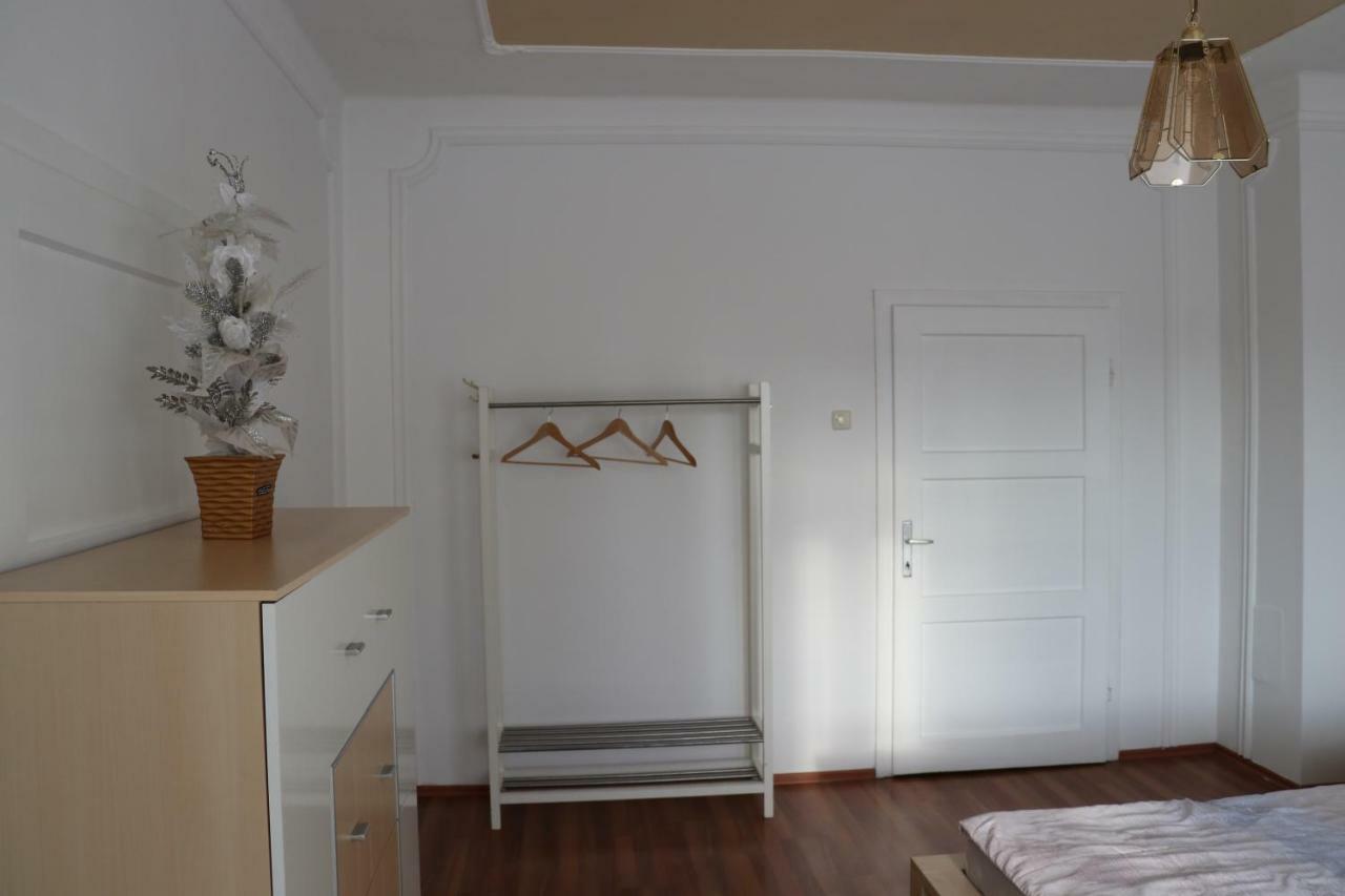 The Lakehouse Villa Neusiedl Am See Wienerstrasse 8 Zewnętrze zdjęcie