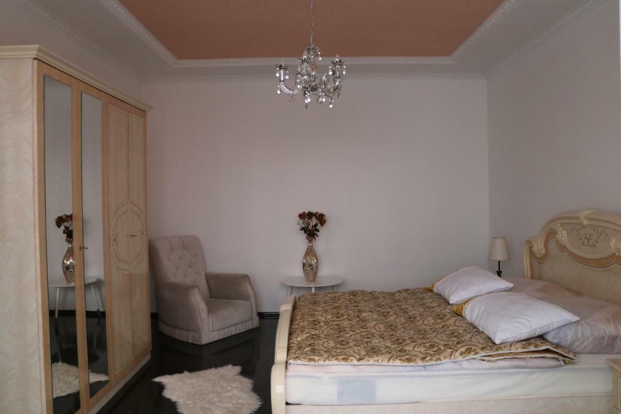 The Lakehouse Villa Neusiedl Am See Wienerstrasse 8 Zewnętrze zdjęcie